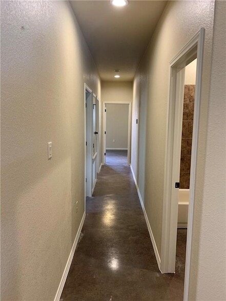 Photo - 379 Joanne Lp Unit B