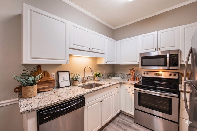 Photo - Summerlyn Place