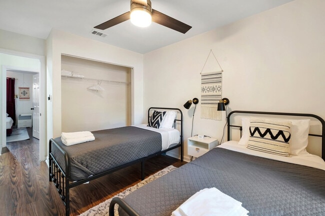 Photo - 1300 Nylic St Unit SI ID1319922P