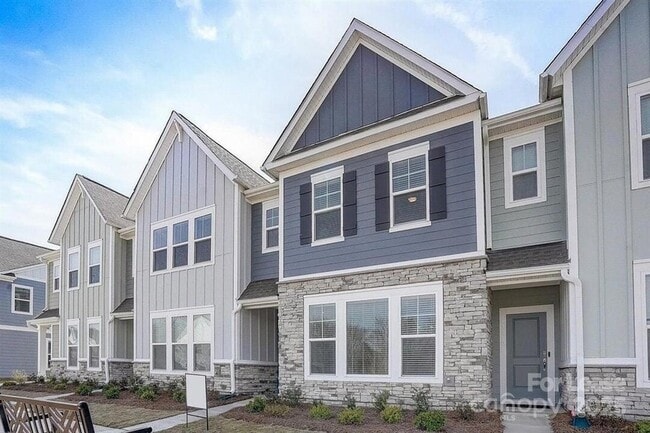 Photo - 13105 Settlers Trail Ct