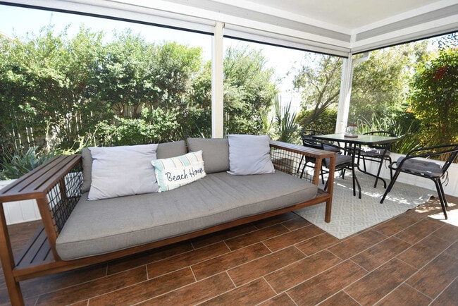 Building Photo - 35 Andover Dr Unit ID1060869P