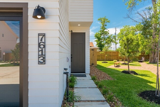 Photo - 7613 Victory Reserve St