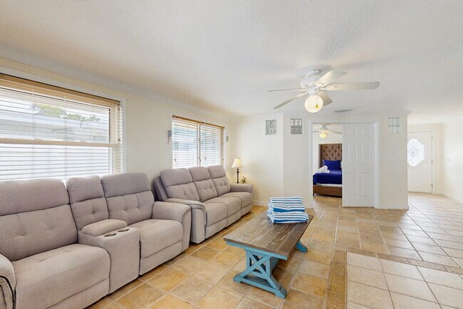 Photo - 208 71st St Unit SI ID1591379P