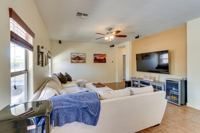 Photo - 19053 N Wilson St Unit SI ID1386069P