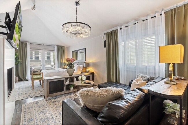 Photo - 5002 Junius St Unit SI ID1571773P