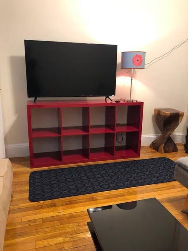 Photo - 109 Strathmore Rd Unit GO ID1355163P