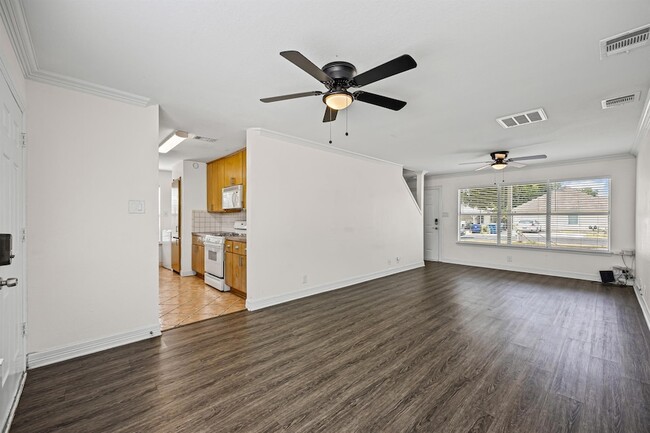 Photo - 300 Blackson Ave