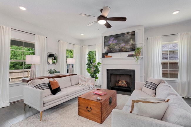 Photo - 262 N Solitude Bend Unit ID1221800P