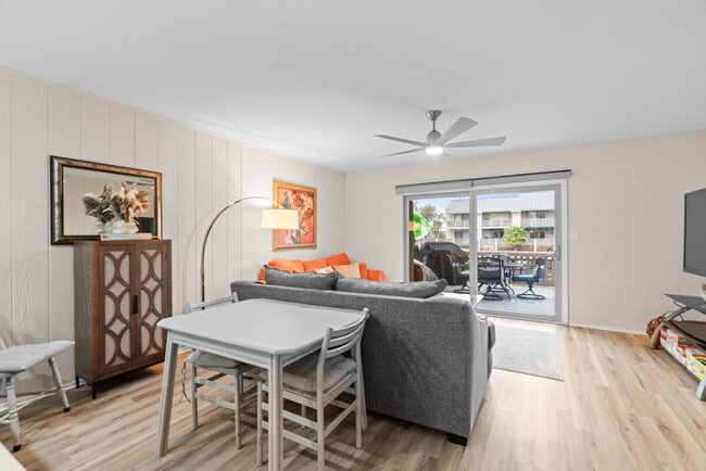 Building Photo - 1902 Bayhouse Dr Unit ID1295573P