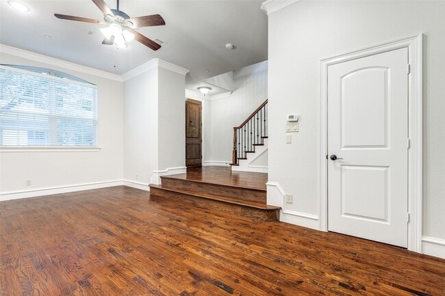 Photo - 7912 Bishop Rd