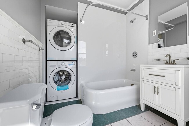 Photo - 165 Park Ave Unit 2nd  Floor