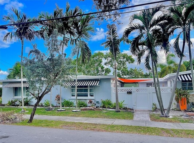 Photo - 1614 NE 7th St