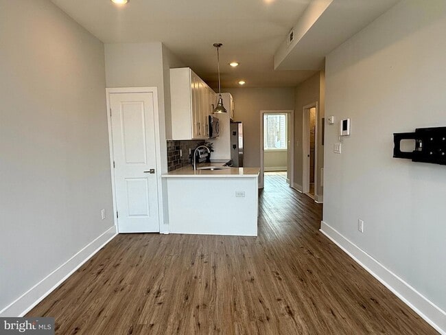 Photo - 2425 Frankford Ave