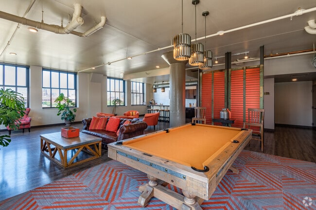 Club Room - Brix Apartment Lofts