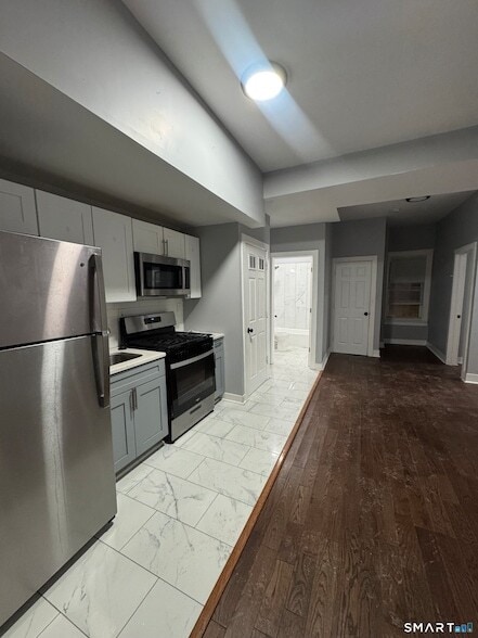 Building Photo - 148 Rosette St Unit 1B