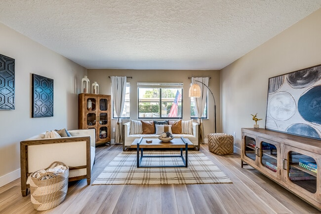 Photo - Aventine at Daytona Beach