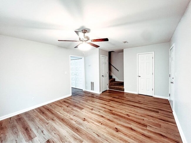 Photo - 124 Ballygar St Unit F