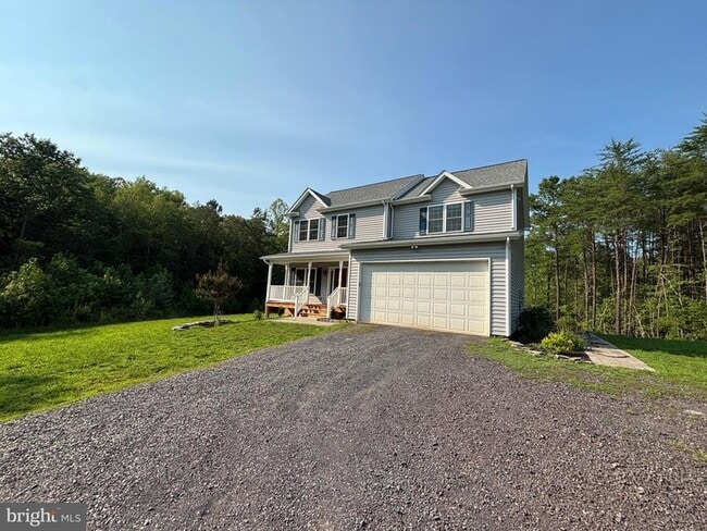 Photo - 16209 Round Hill Rd