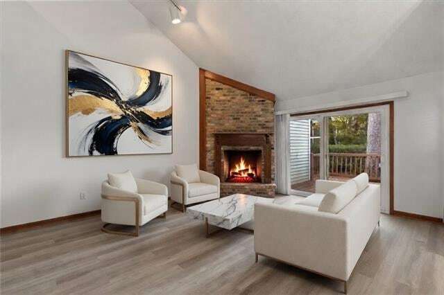 Photo - 16 Jacqueline Ct Unit 16