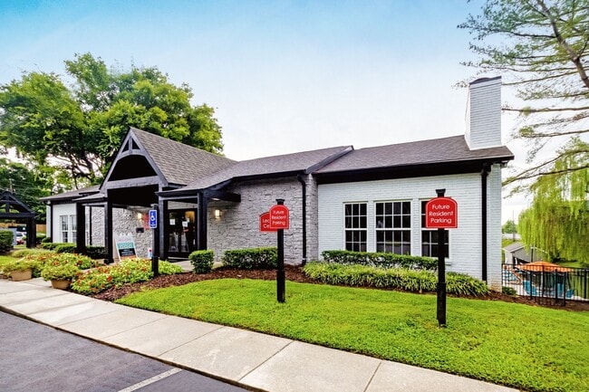 Photo - Willow Apartments