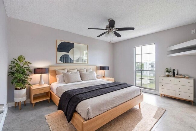 Photo - 7980 N French Dr Unit 305