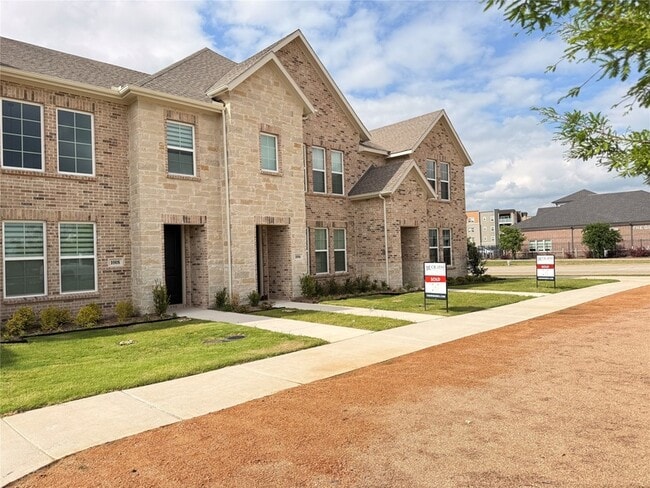 Building Photo - 1006 Stockton Dr