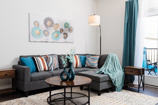 Photo - 5861 Royal Ln Unit ID1058528P