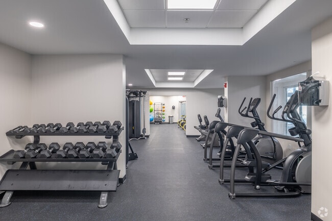 Fitness Center - ReVi Harrisburg