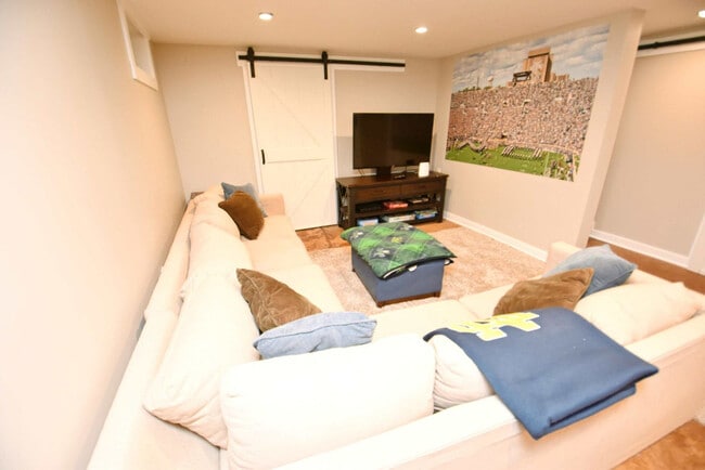 Photo - 1012 N Lawrence St Unit ID1321342P