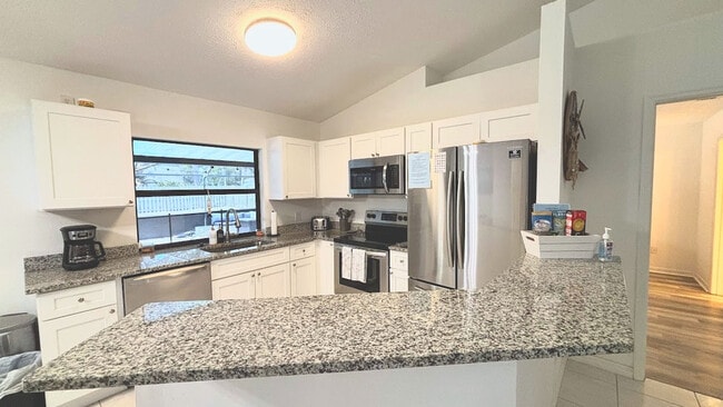 Photo - 2120 SE Trillo St Unit SI ID1586034P