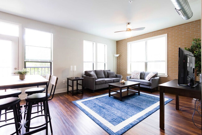 Building Photo - 235 S Delaware St Unit SI ID1596533P