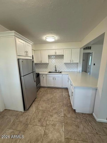 Photo - 2545 E Clarendon Ave Unit 3