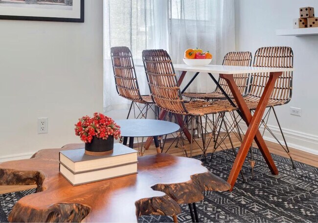 Photo - 230 E 10th St Unit ID1358387P