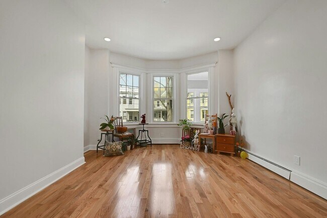Photo - 158 Edgar St