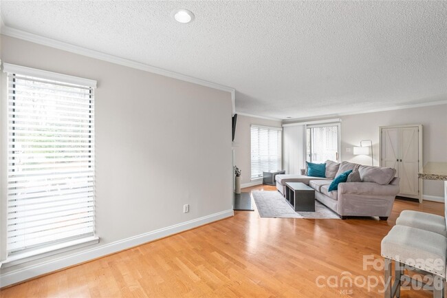 Photo - 2510 Cranbrook Ln Unit 22