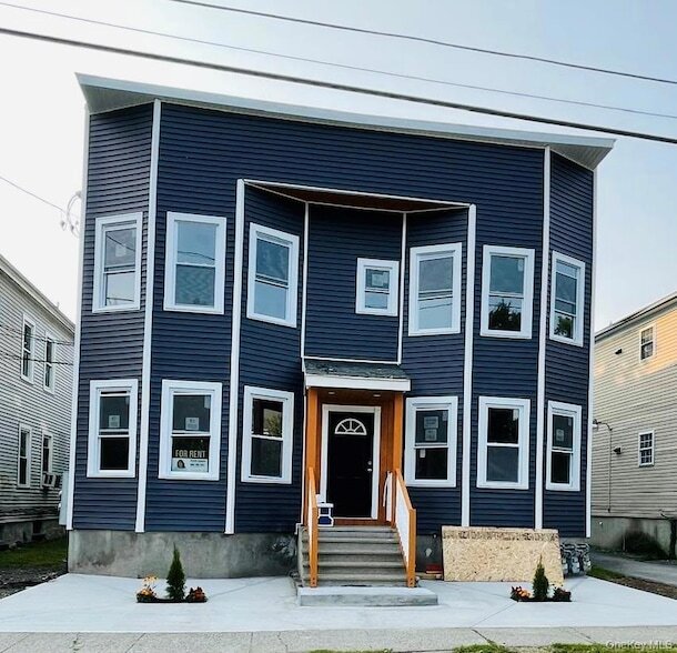 Building Photo - 8 Morgan Ave Unit 4