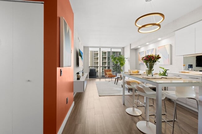 Photo - 1300 Brickell Bay Dr Unit 2105