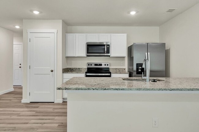 Photo - 627 Fox Den Cir
