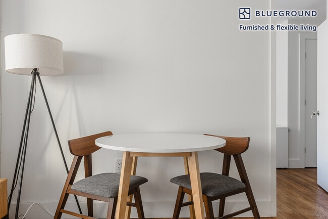 Photo - 345 W 30th St Unit FL6-ID1756