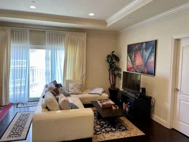 Building Photo - 4901 Laguna Blvd Unit ID1255564P