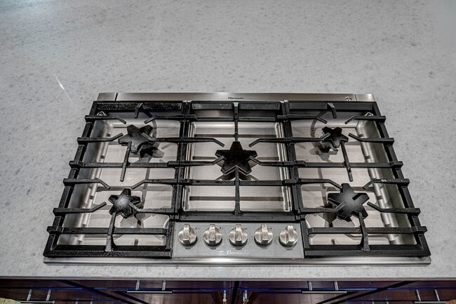 Photo - 4701 Inker St