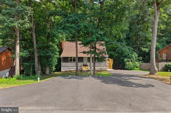 Photo - 5 Huntington Dr