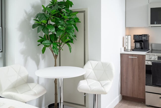 Photo - 425 Massachusetts Ave Unit SI ID1252094P