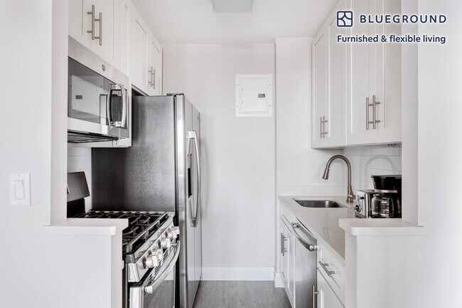 Photo - 155 E 29th St Unit FL32-ID1119