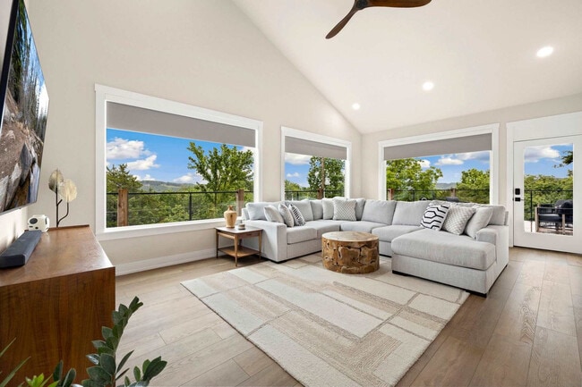 Photo - 21418 Pine Dr Unit SI ID1590312P