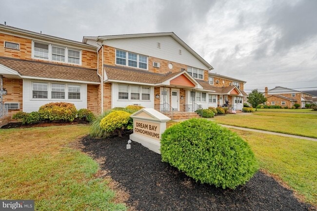 Photo - 703 N Oxford Ave Unit G9