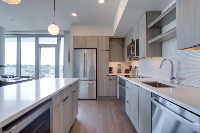 Photo - 1122 N Hudson St Unit FL5-ID1022593P