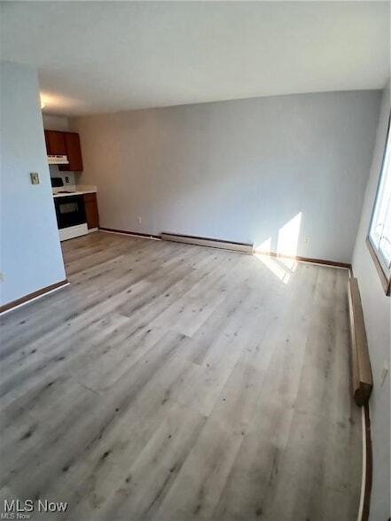 Photo - 31 1/2 Elm Street Unit