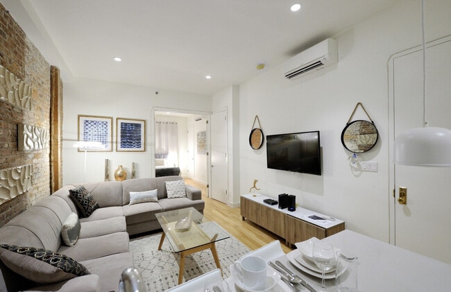 Building Photo - 348 W 45th St Unit ID1323938P