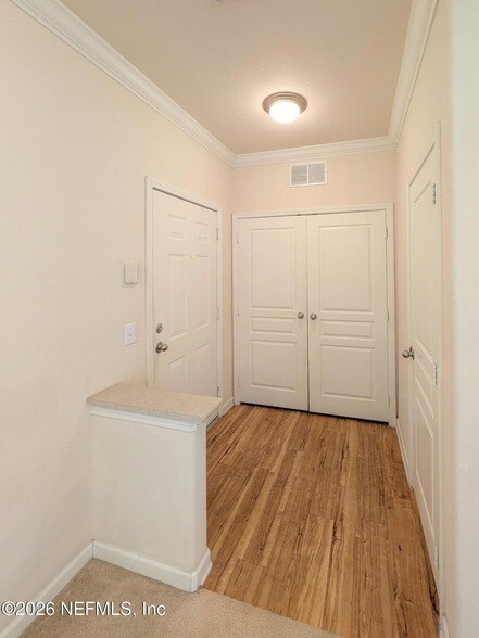 Photo - 8290 Gate Pkwy W Unit 507